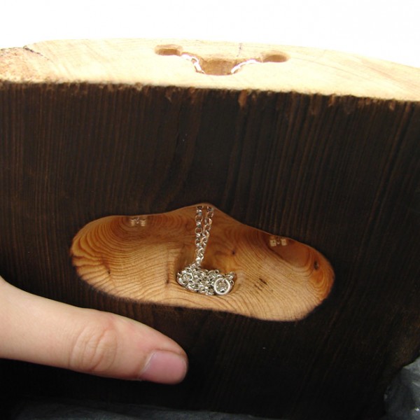 back jewel-object