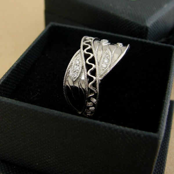 engagement ring