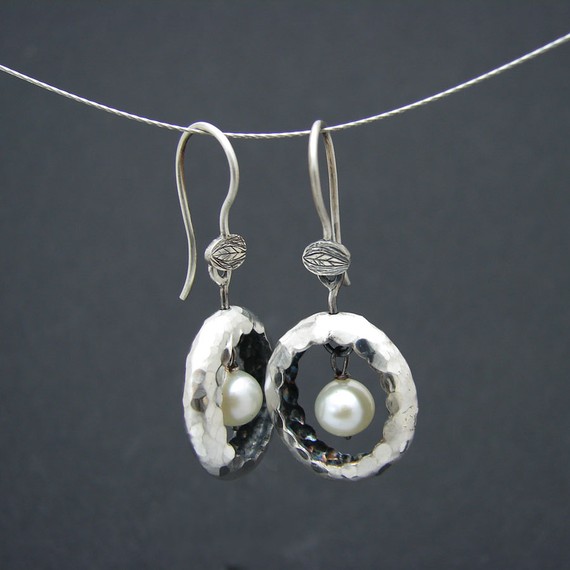 nest earrings